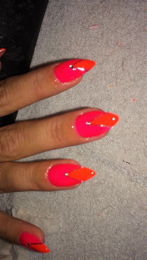 Neon Pink And Orange With Nail Art Nails Nail Art Pink And Orange
