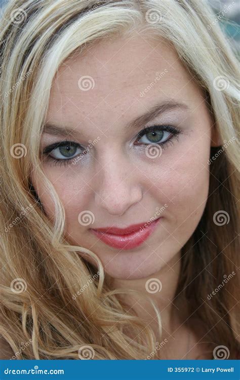 Seksowna blondynka zdjęcie stock Obraz złożonej z zmora 355972
