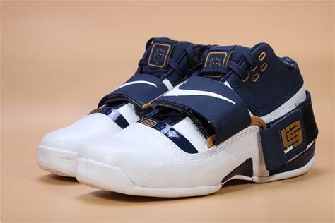 Heres A Detailed Look At The Nike Lebron Soldier 1 From The Champions