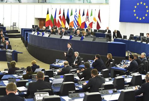 Renzi Al Parlamento Europeo Strasburgo 13 Gennaio 2015 Flickr