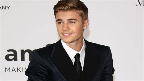 Justin Bieber S Bio Age Net Worth Height Weight And Much More Biographyer
