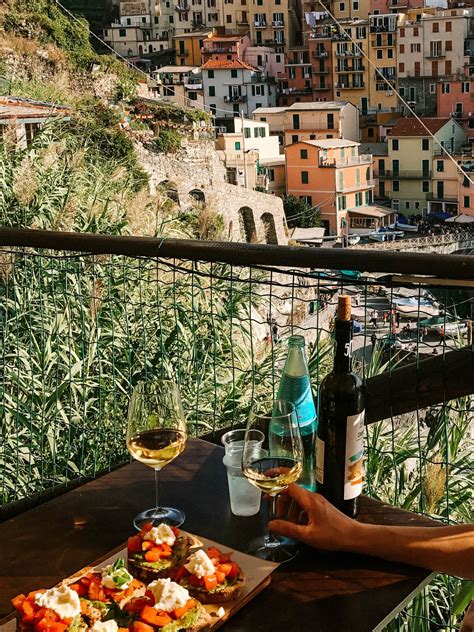 Bar And Restaurant Guide Cinque Terre In Between Travels