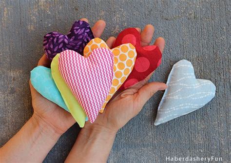 Diy Mini Heart Shaped Hand Warmers Haberdashery Fun Diy Hand