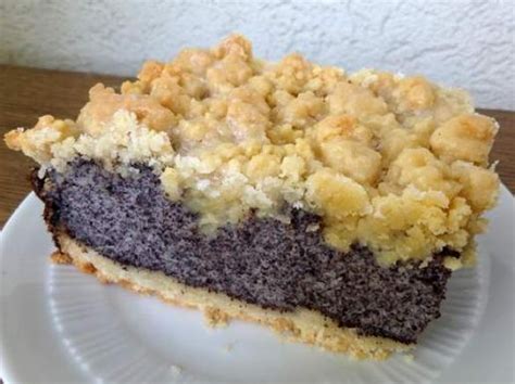 Puffreis ist hierzulande hauptsächlich in form von reiswaffeln bekannt und beliebt. Saftiger Mohnstreusel | Rezept | Kuchen, Kuchen und torten ...