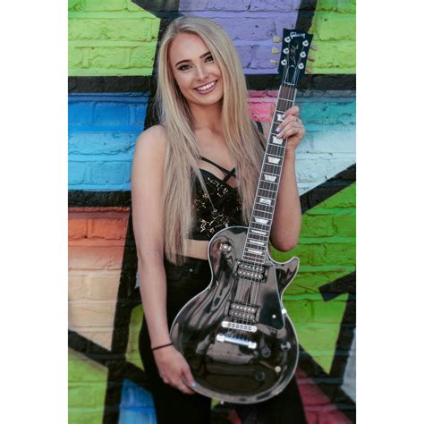 Sophie Lloyd Guitarist Guitar
