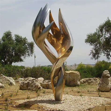 Gallery Art Large Polished Stainless Steel Sculpture For Outdoor