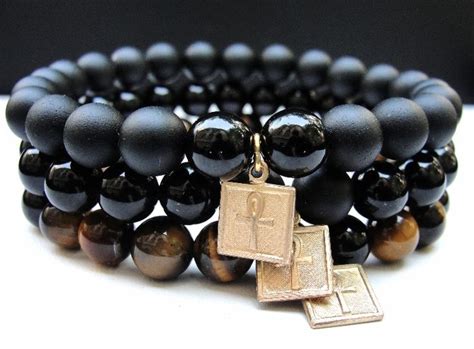 = day (before 6 p.m.) = evening (after 6 p.m.) = bow tie colour = ladies. Cool Men's Bracelets to Wear with a Watch | Men Health ...