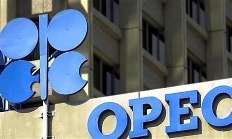 سعر برميل خام برنت يتجاوز 60 دولاراً لأول مرة منذ عام #برنت #النفط #طاقة #الخام #الأسواق_العربية. أسعار النفط مستقرة بانتظار اجتماع «أوبك+» - الوطن أون لاين