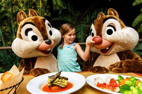 Dining With Disney Characters 14 Spots Youll Love