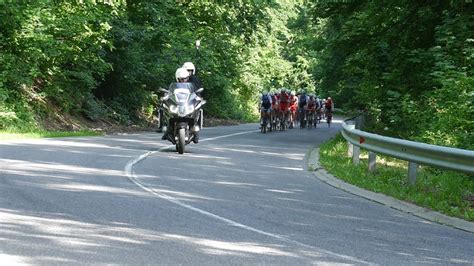 Az utóbbi hónapokban biztossá vált, hogy a verseny a az útvonal azonban eddig nem volt ismert, kedd este viszont erre is fény derült. Tour de Hongrie 2019.06.13. Bükk átkelés. - YouTube