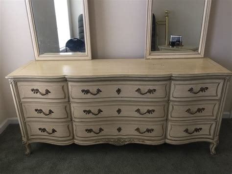 Identifying Antique Dresser Styles With Pictures