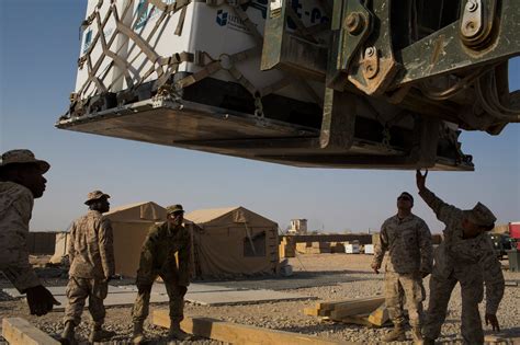 In Afghanistan Us Packs War Gear For The Movers The New York Times