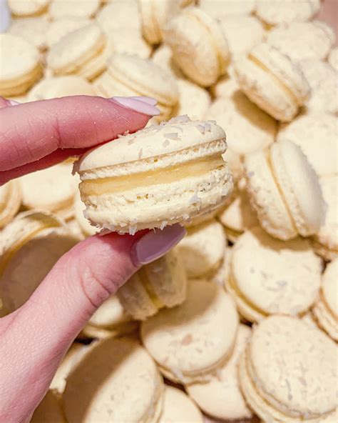 How To Flavor Macaron Shells Baking With Belli