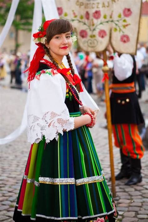 Polish Folk Costumes Polskie Stroje Ludowe Poland Costume Folk