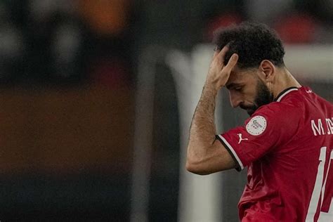 Mohamed Salah Goes Off Injured During Egypts Game Against Ghana At