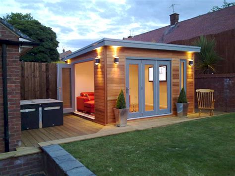 When selecting the perfect space, consider the aspect of your garden and whether you want your bar to sit in full sun or shade. 55 Cool DIY Backyard Studio Shed Remodel Design & Decor Ideas - Homevialand.com | Summer house ...