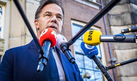 protesty przeciw obostrzeniom w holandii premier mówi o idiotach rp pl