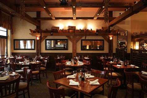 Find best interior designer and decorator near me on edge homes. Avis pour OSTERIA ROMANA