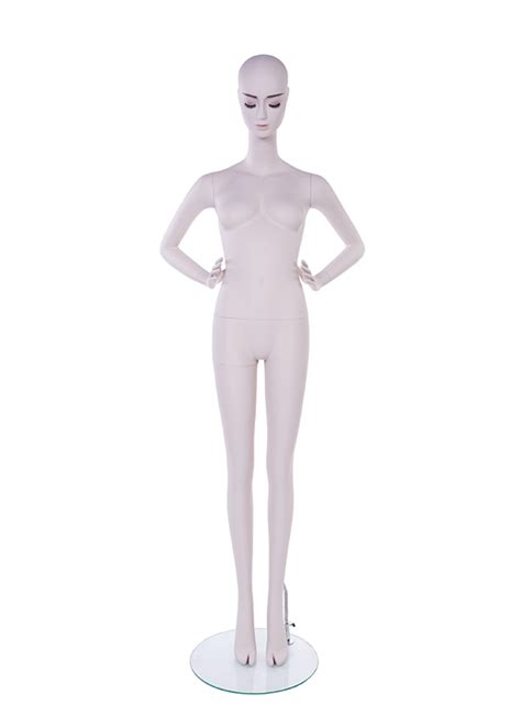 Female mannequin abstract head in nude color and make up MRôlo Iberia