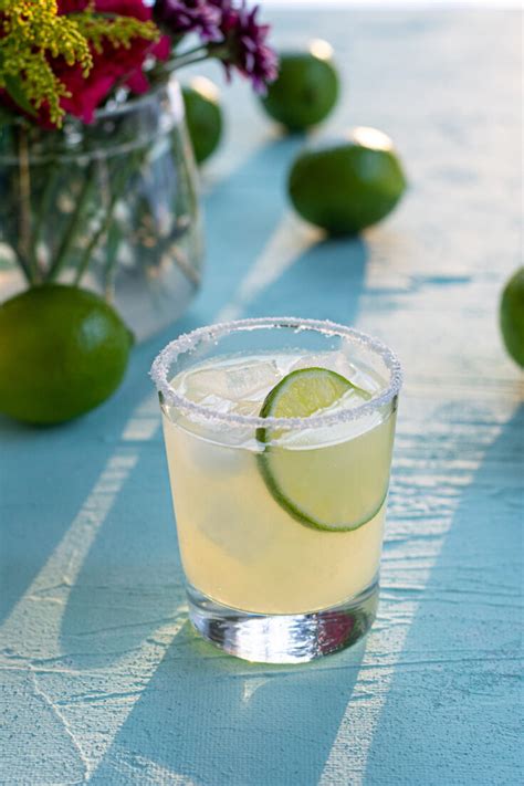 Classic Margarita Recipe Messy Buns And Margaritas