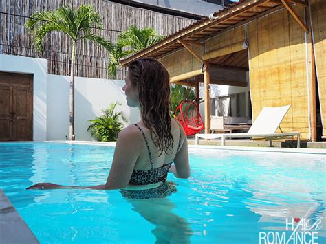 For many people, splashing around in a chlorinated pool is shortly followed by a new green tint they never signed up for. How to stop hair going green in the pool using tomato ketchup
