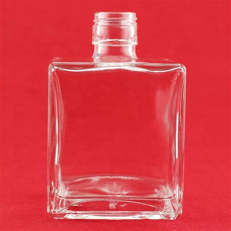 750ml Flat Square Liquor Bottles Dsign Square Shape 1liter Tequila Bottle High Quality 750ml