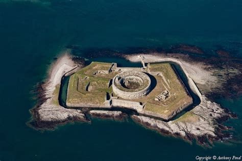 [ ru] 7 величественных крепостей на побережье Франции [ ] terraoko мир твоими глазами в 2020