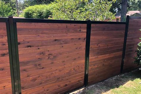 Horizontal Fence Design A Modern And More Beautiful Approach