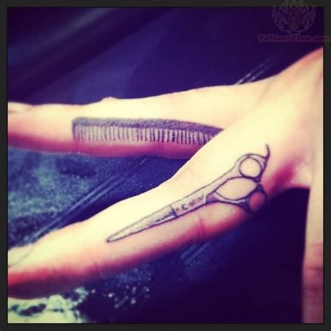 Pin By Heather Butterworth On Hair Hairdresser Tattoos Scissor