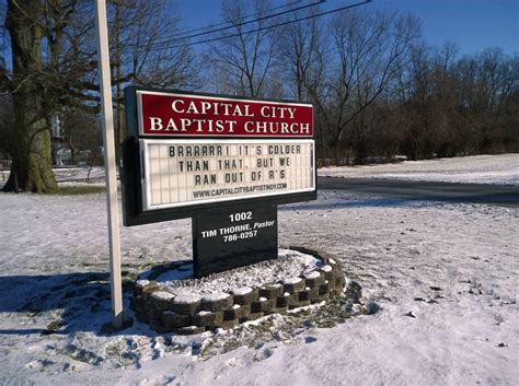 12 Funny Signs That Laugh In The Face Of Winter Huffpost