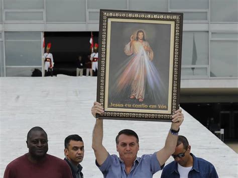 Bolsonaro Convoca População Para Dia De Jejum E Oração Pela Liberdade