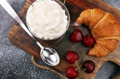 Faire de la crème fouettée dans un pot Mason