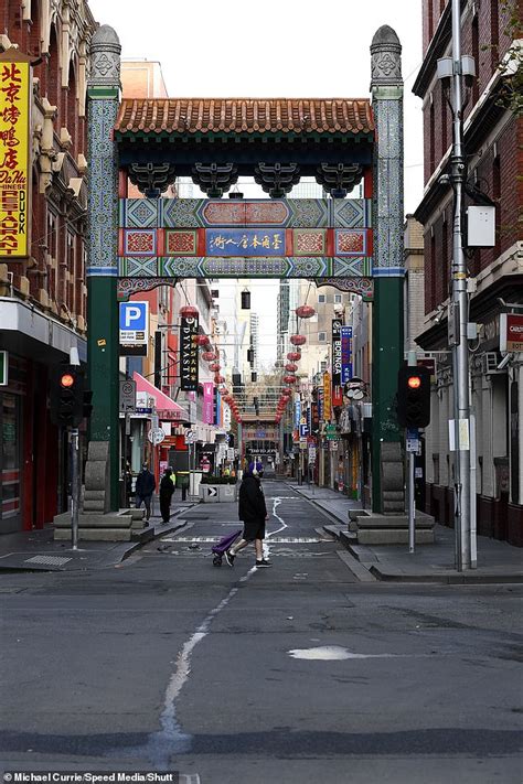 Jun 04, 2021 · regional victoria will be waking up to eased restrictions, as melbourne faces at least one more week of lockdown despite the reclassification of two cases of fleeting transmission as false positives. Victoria records just two new local Covid-19 cases with ...