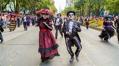 Lo Que Debes Saber Sobre El Desfile De Día De Muertos En Cdmx