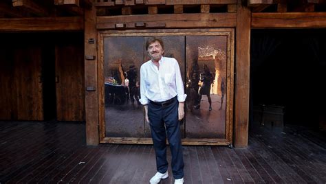 Gigi proietti presenta il programma della xvi edizione del globe theatre. Roma, Raggi: "Il Globe theatre di Villa Borghese ...