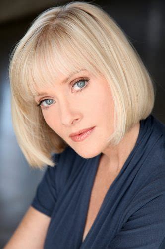 Fright Exclusive Interview With Scream Queen Barbara Crampton Icons