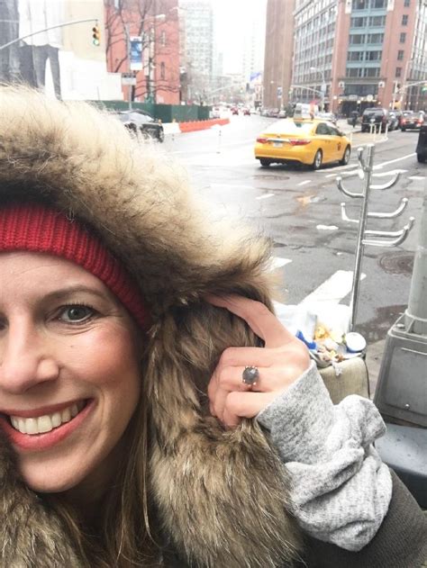 She never forgets her roots and she finds a safe haven at the hoser hut, a themed bar that really exists and is located on grand street in new. Greenwich Village & SoHo, - New York Teil 2 | Iq berlin ...