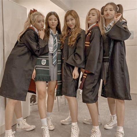 Maybe you would like to learn more about one of these? @ilatteyu di 2020 | Wanita, Foto sahabat, Selebritas