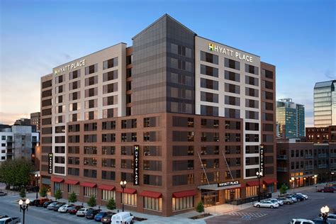 Courtyard By Marriott Omaha Downtown Hotel Riverview From £150