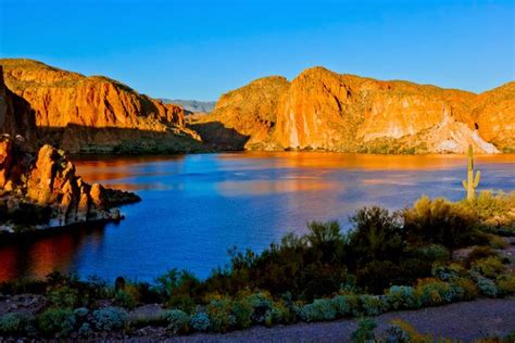 You Should Visit The Small Canyon Lake A Hidden Gem In Arizona Canyon