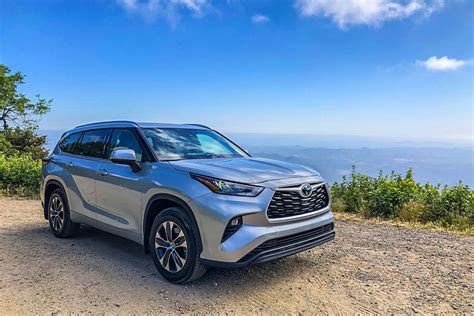 Find a new highlander at a toyota dealership near you, or build & price your own toyota highlander online today. 2020 Toyota Highlander XLE