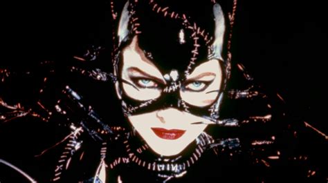 Zack Snyder Settles Batman Cant Go Down On Catwoman Debate With Nsfw
