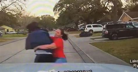 Video Captures Texas Mom Tackling Man Accused Of Peeping Into Her Daughters Window Cbs News