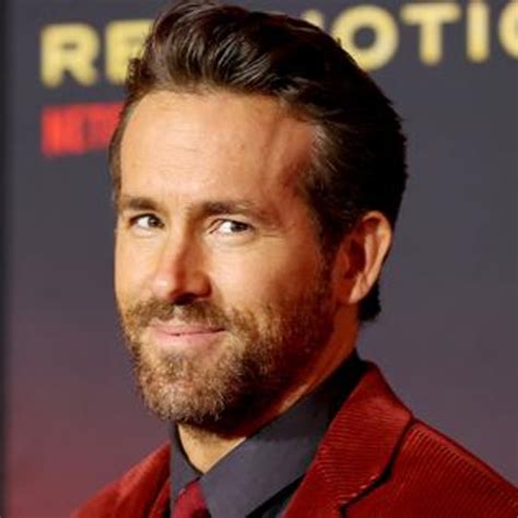 Ryan Reynolds Talks Sex Life On The Tonight Show E Online