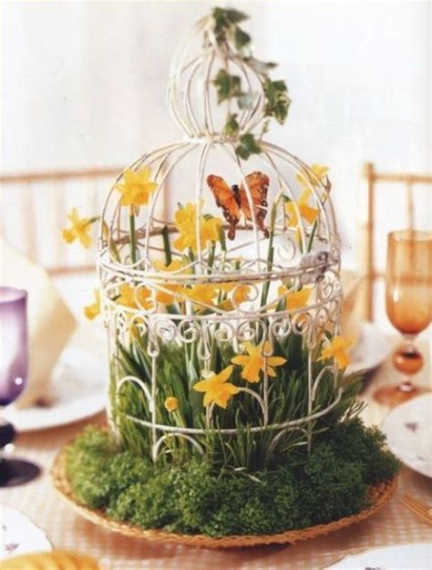 Spring Wedding Centerpieces 47 Bright Floral Centerpieces For Spring Weddings Weddingomania