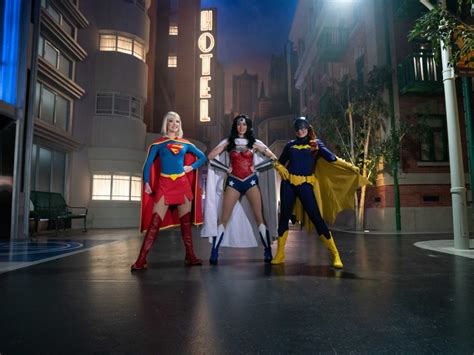 Dont Miss Dc Super Hero Season 2022 At Warner Bros World