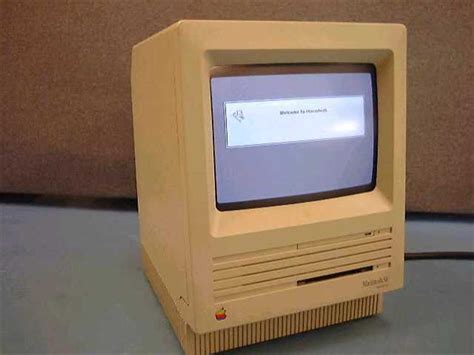 Apple Macintosh Se M5011 Vintage Desktop Computer