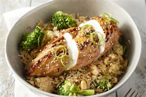 Gelakte Kip Met Gebakken Rijst En Broccoli Recepten 15gram