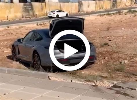 Video Porsche Taycan Turbo S Crash Na Volle Acceleratie Autoblognl