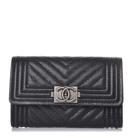 May 26, 2021 · the boy bag is, in its simplest form, a perfect piece for our time, and so many consumers agree that many times the boy can be hard to track down in its neutral colors like basic black. CHANEL Caviar Chevron Quilted Boy Card Holder Wallet Black 288694